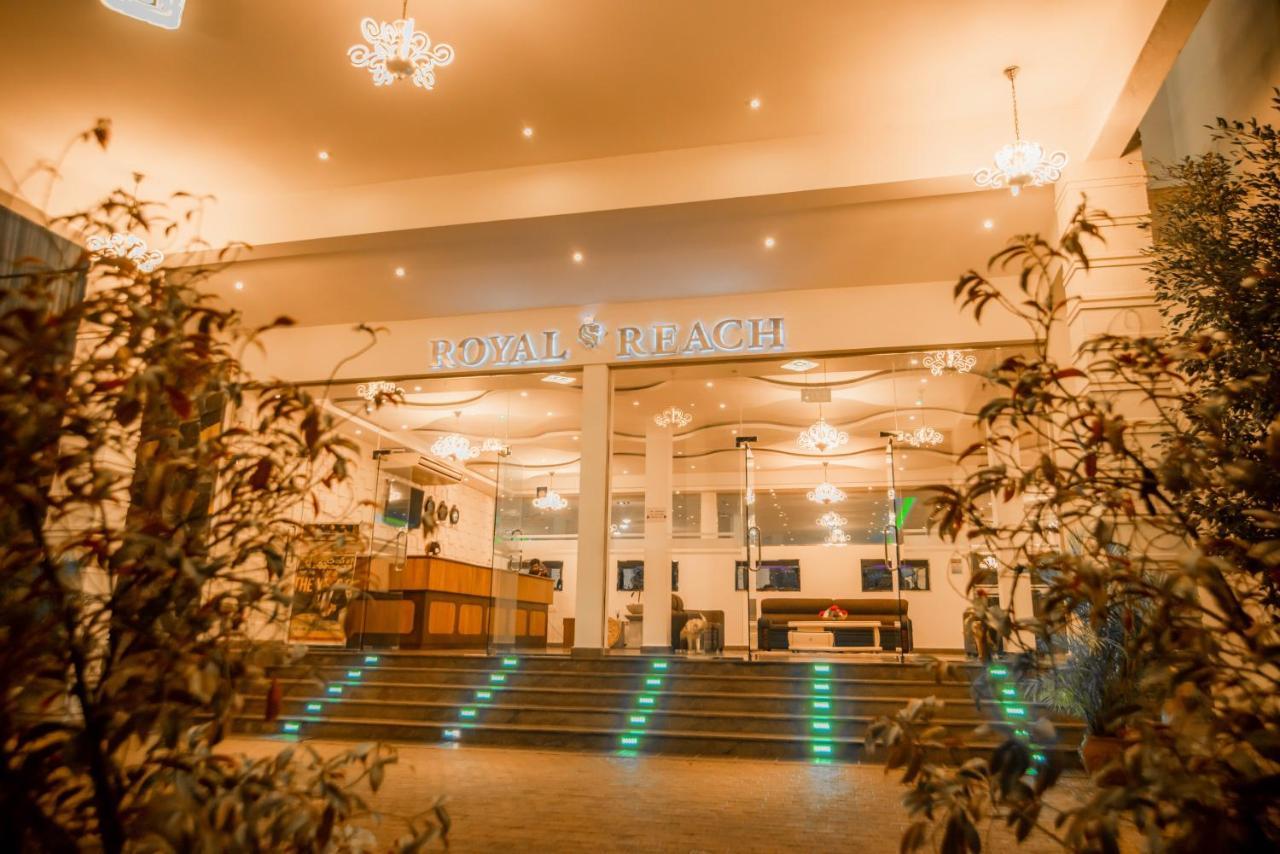 Royal Reach Udawalawe Hotel Exterior photo