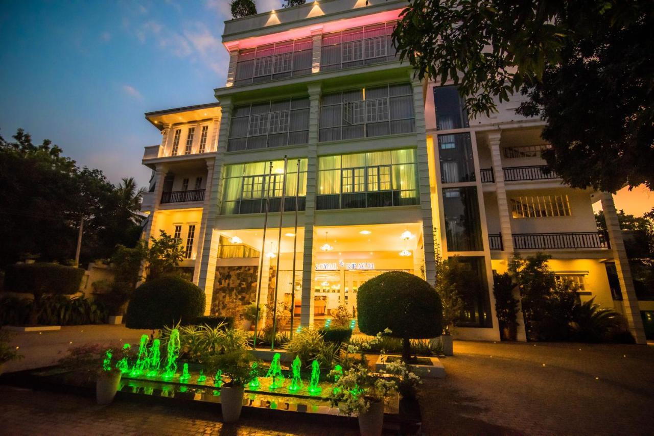 Royal Reach Udawalawe Hotel Exterior photo