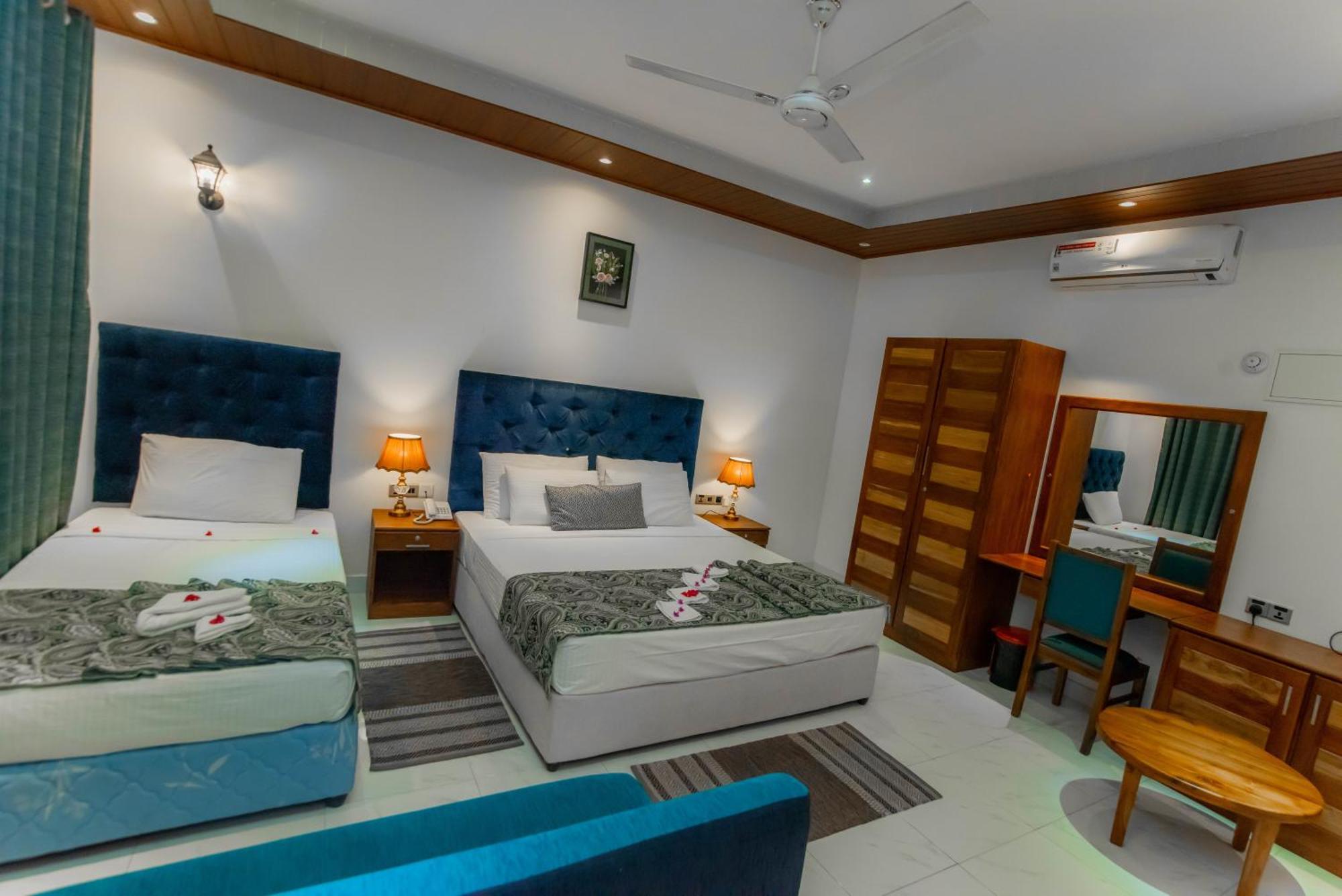 Royal Reach Udawalawe Hotel Room photo